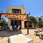 Villa Cyprus Harbour View *