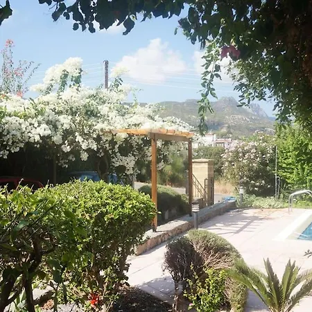 Cyprus Harbour View * Girne