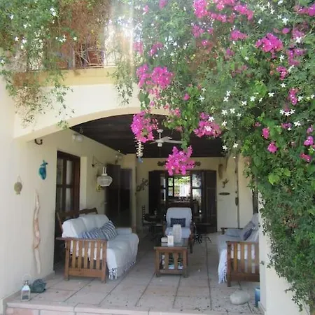 Villa Cyprus Harbour View *