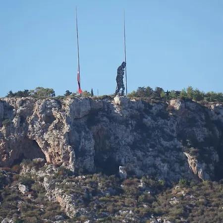 Cyprus Harbour View * Girne