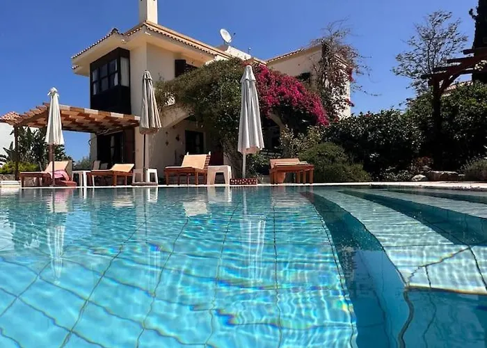 ヴィラ Cyprus Harbour View キレニア