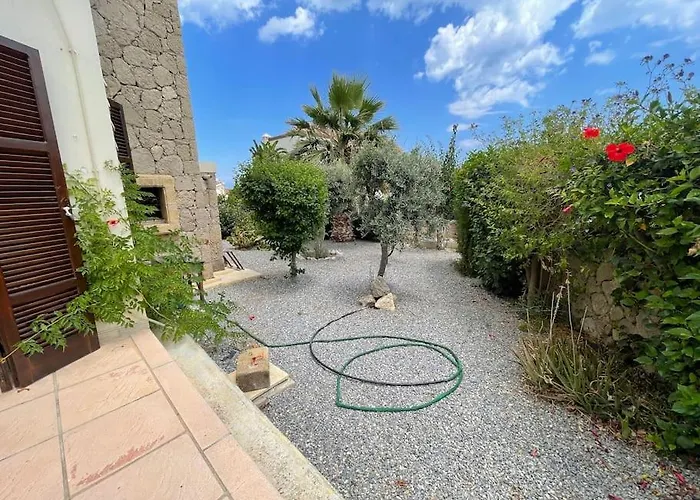 Вилла Cyprus Harbour View Кирения