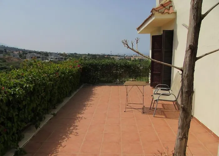 Cyprus Harbour View キレニア