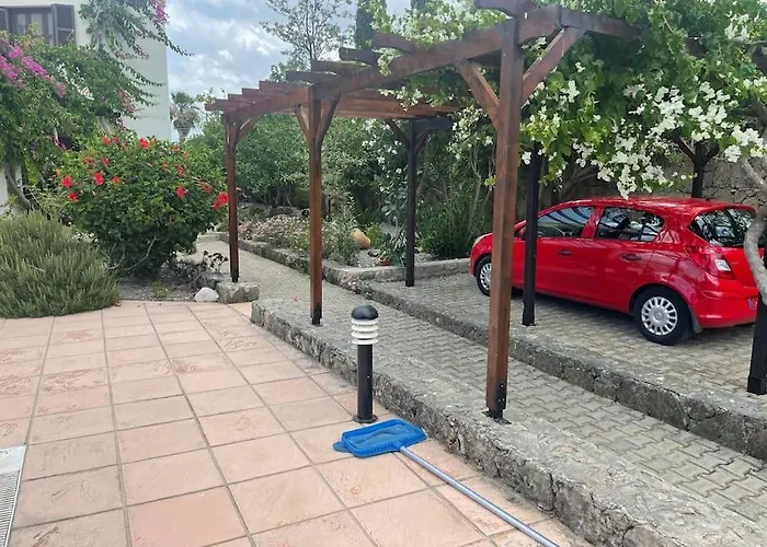 Вилла Cyprus Harbour View Кирения